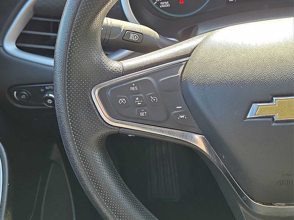 Used 2023 Chevrolet Malibu LT image 18