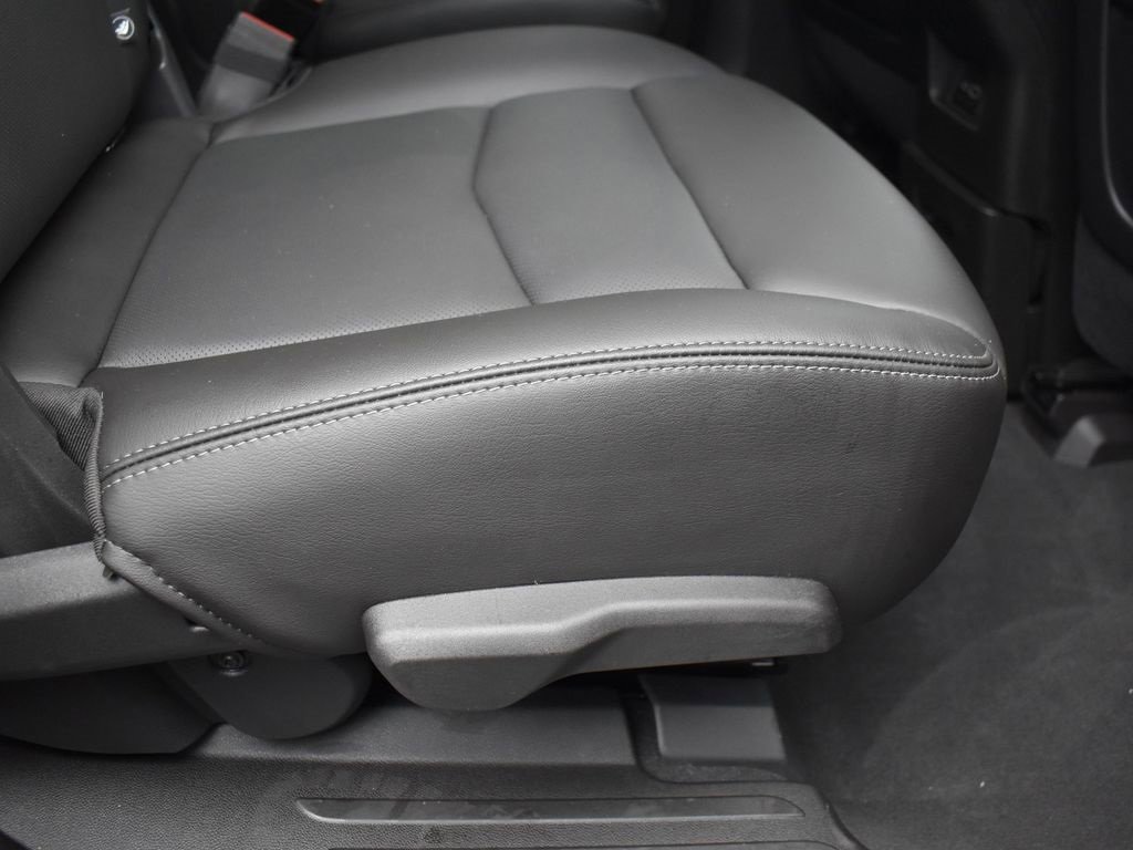 Certified 2024 Cadillac XT6 Premium Luxury w/ LPO, Floor Liner Package image 32