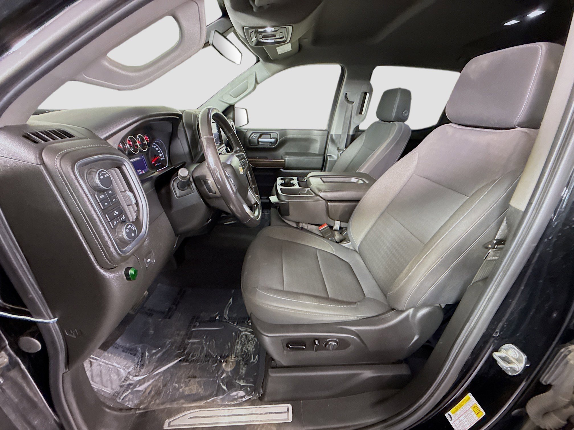 Used 2020 Chevrolet Silverado 1500 LT image 21