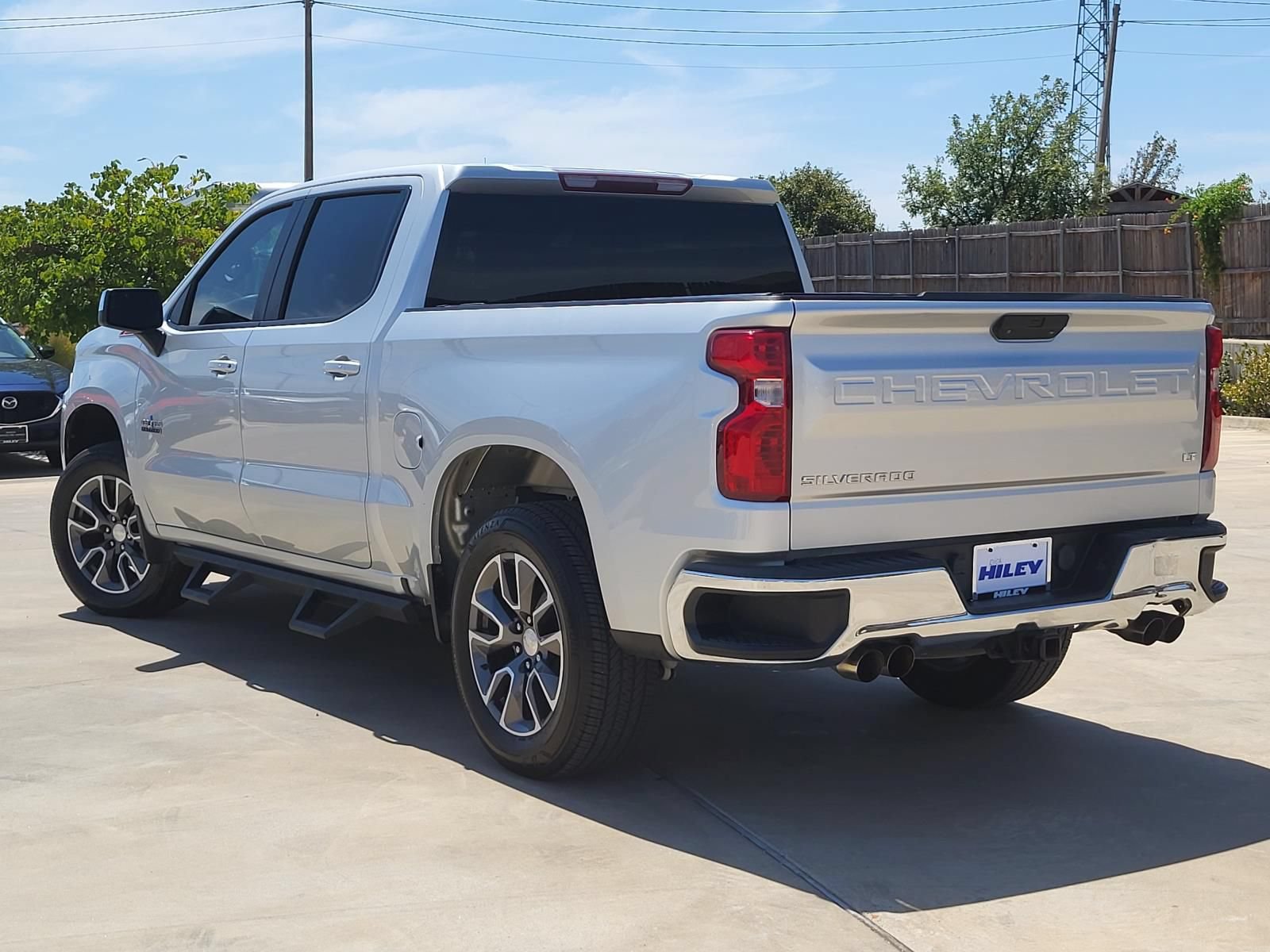 Used 2019 Chevrolet Silverado 1500 LT w/ Texas Edition AWD/4WD image 3