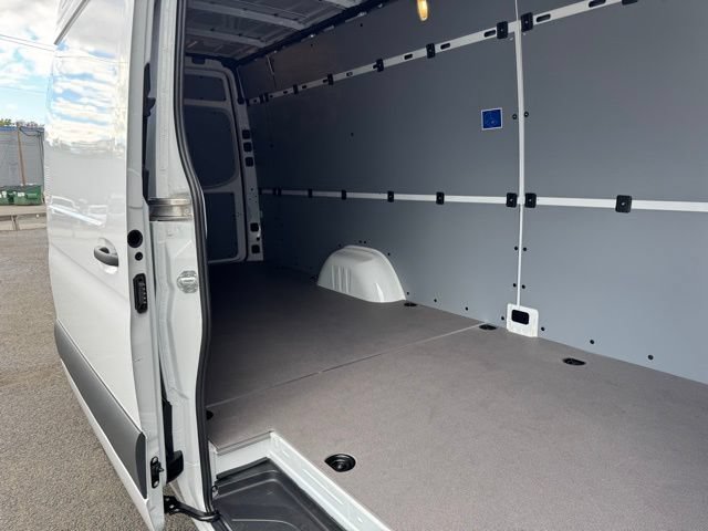 New 2026 Mercedes-Benz Sprinter 2500 image 12