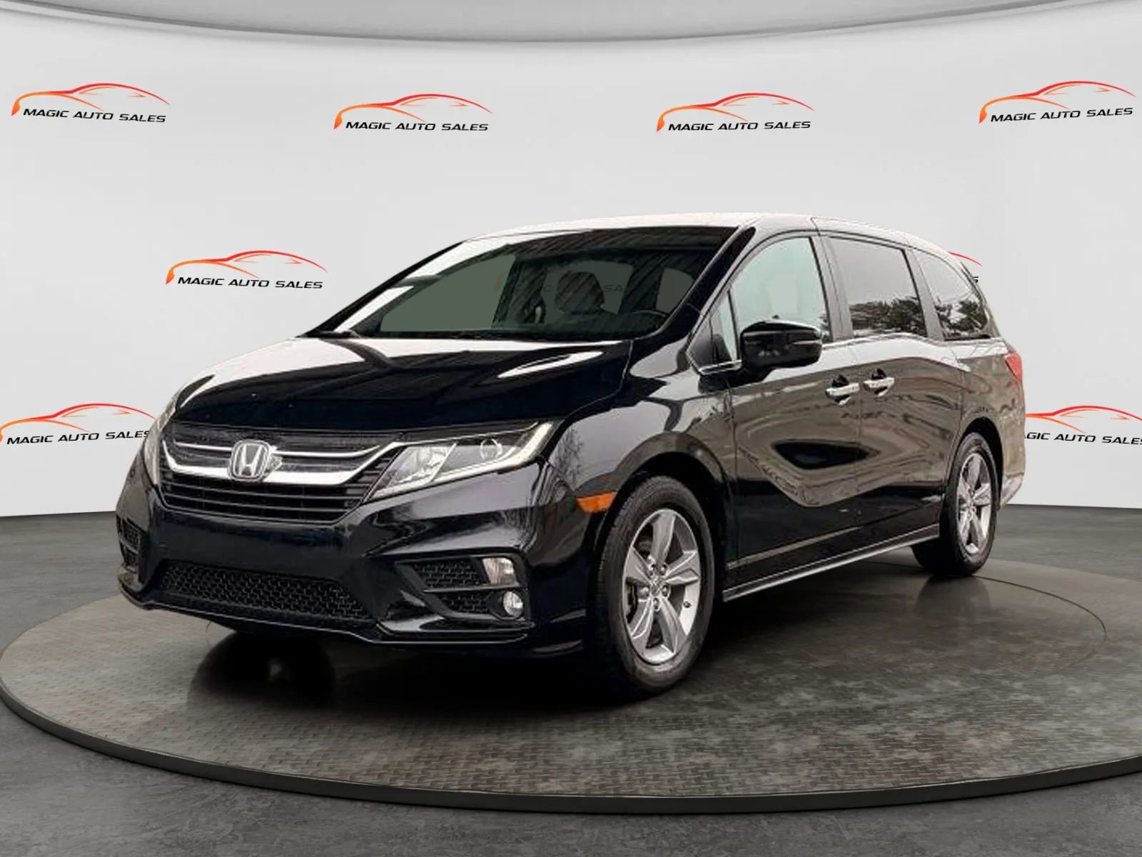 Used 2018 Honda Odyssey EX-L image 2