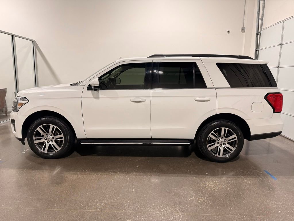 Used 2022 Ford Expedition XLT image 8