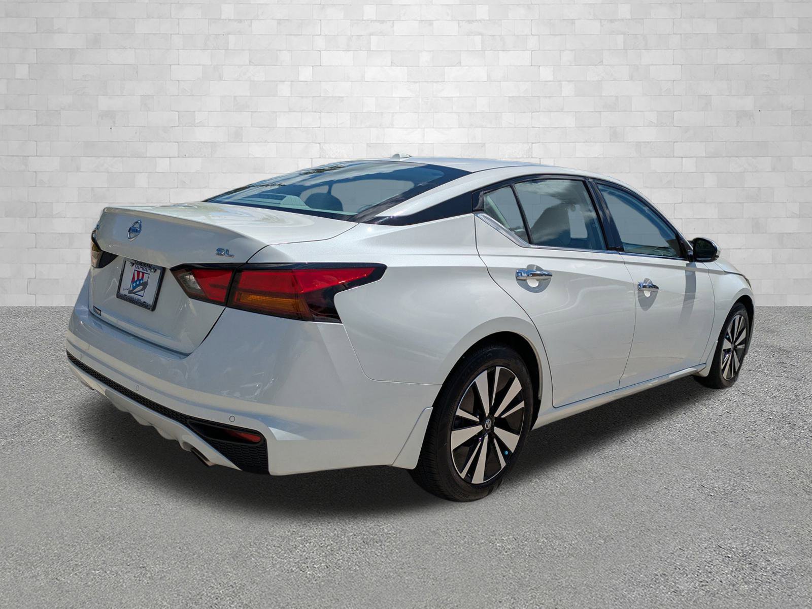 Used 2021 Nissan Altima 2.5 SL video 2