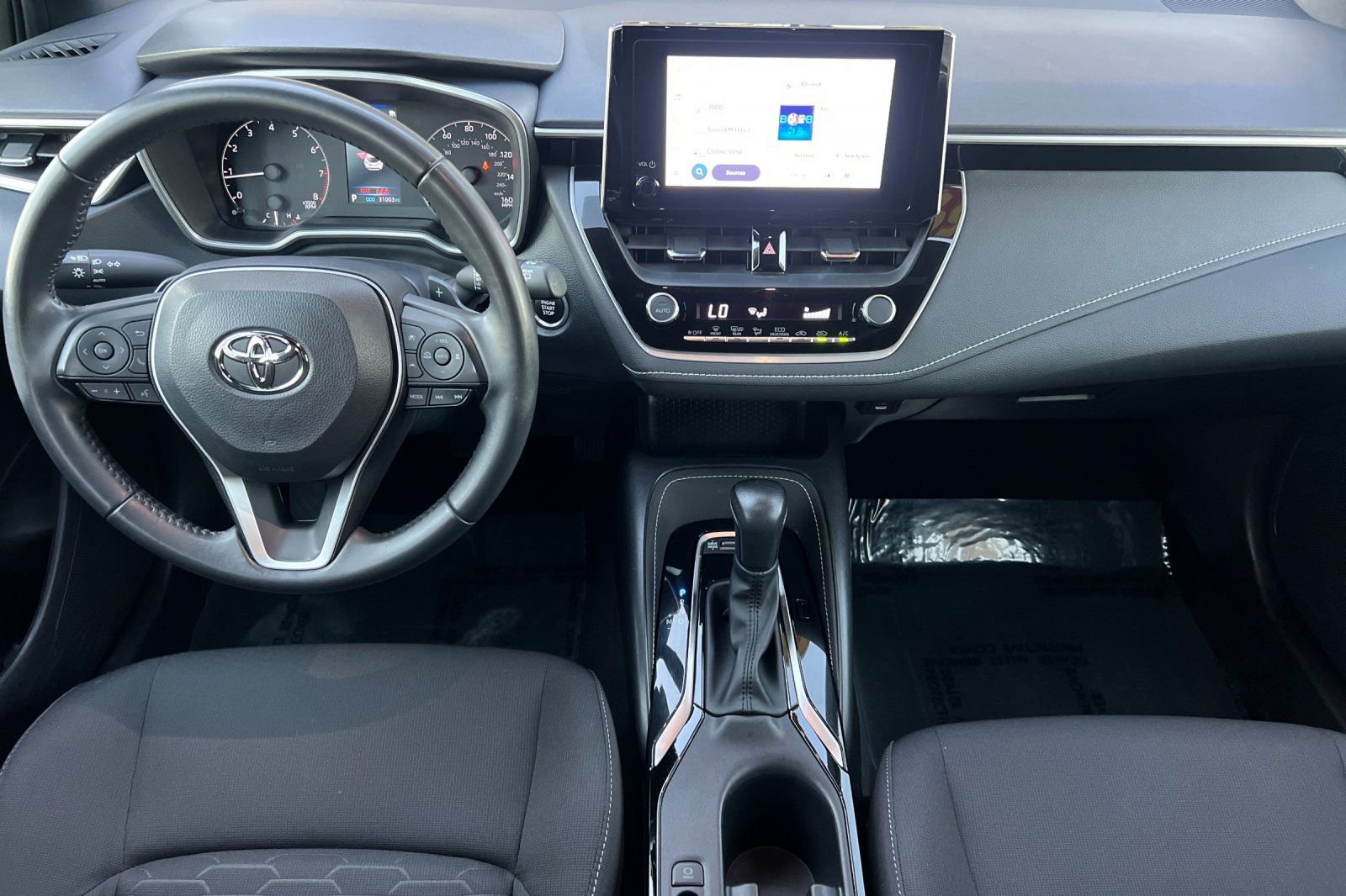 Certified 2023 Toyota Corolla SE image 17