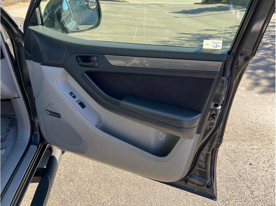 Used 2007 Toyota 4Runner Sport image 24