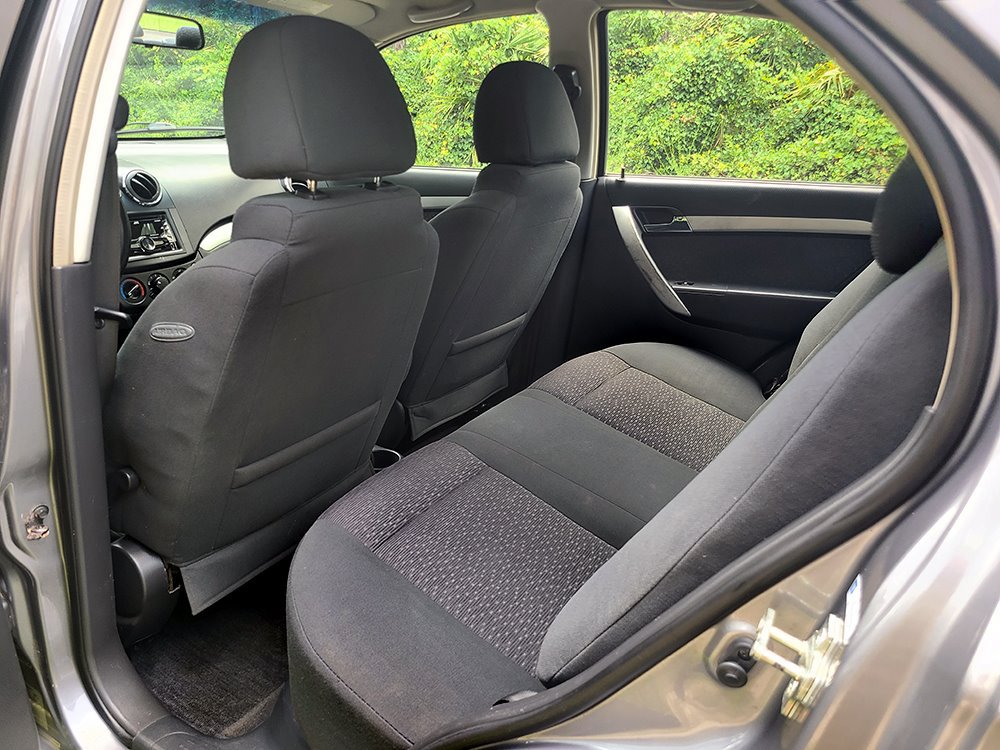 Used 2011 Chevrolet Aveo LT w/ LPO, Bodyside Molding Package FWD image 16