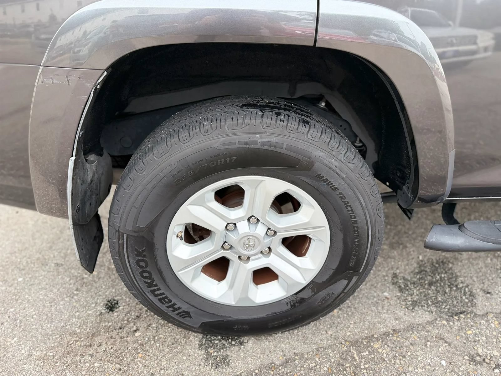 Used 2016 Toyota 4Runner SR5 RWD image 11