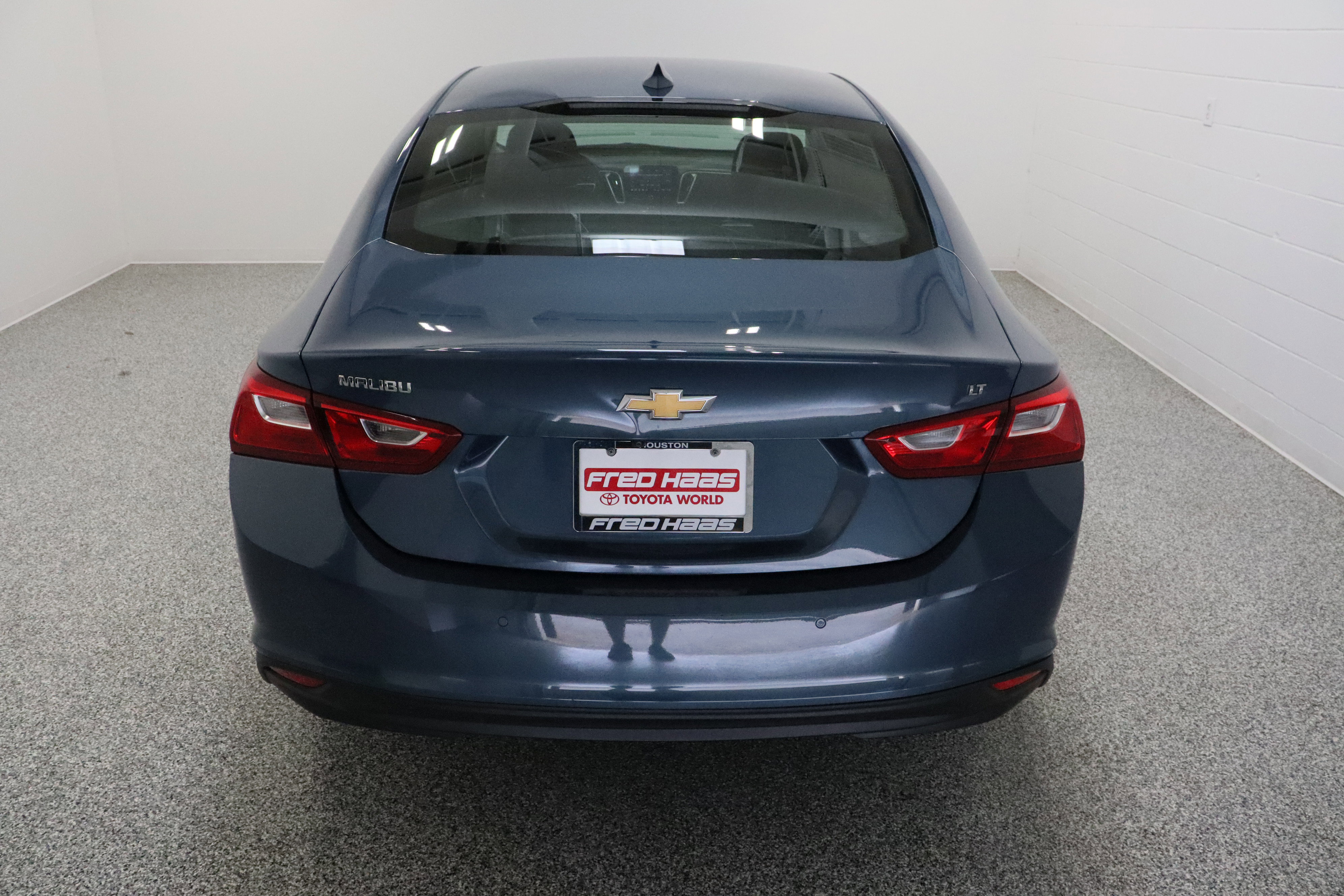 Used 2024 Chevrolet Malibu LT FWD image 8