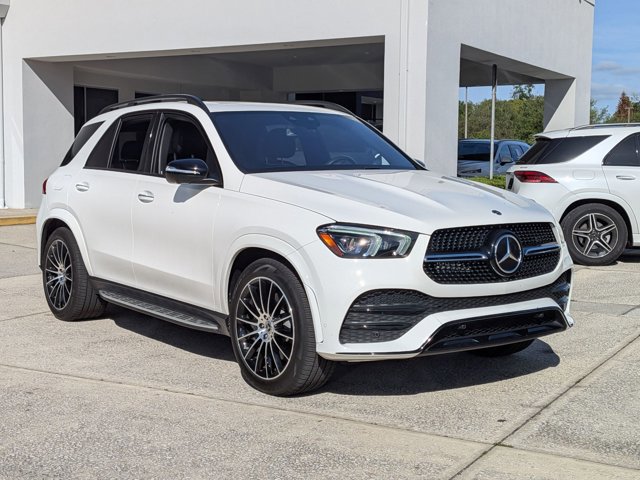 Used 2022 Mercedes-Benz GLE 450 4MATIC image 3