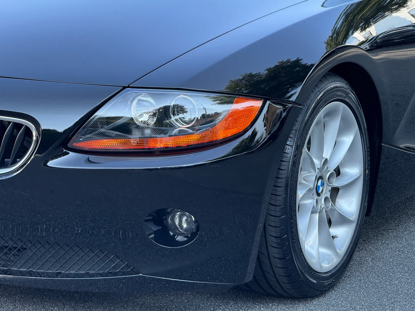 Used 2004 BMW Z4 2.5i RWD image 10