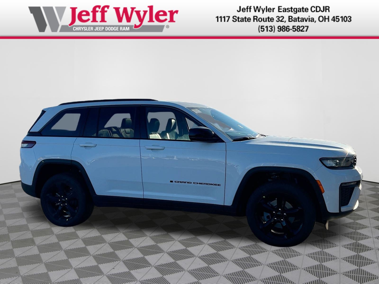 New 2026 Jeep Grand Cherokee Limited w/ Limited Altitude Package AWD/4WD image 28