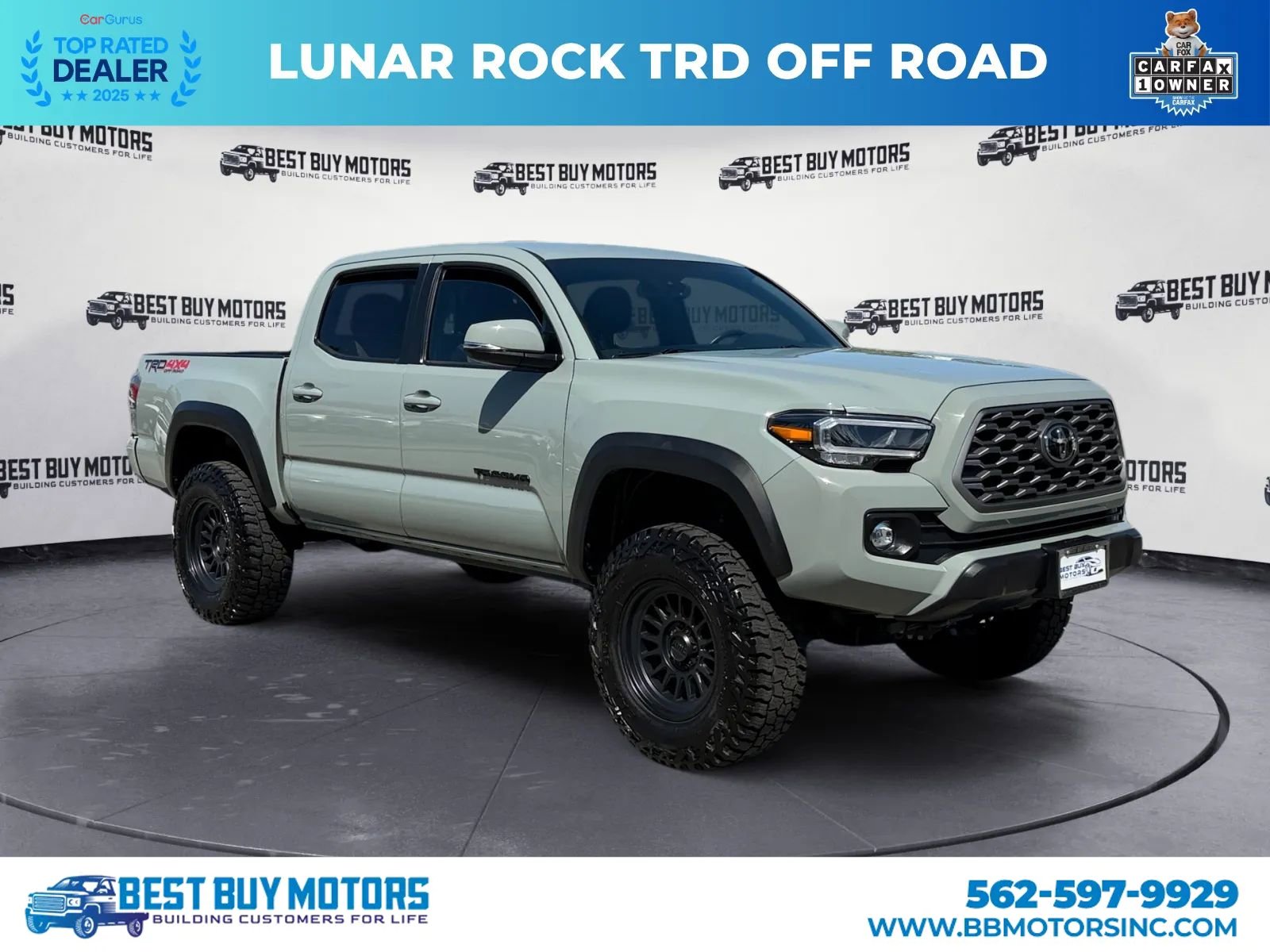 Used 2023 Toyota Tacoma TRD Off-Road AWD/4WD image 1