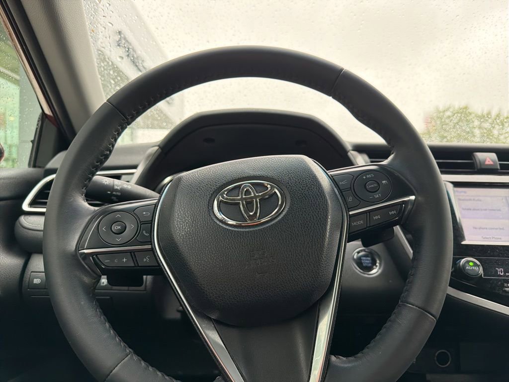 Used 2018 Toyota Camry XSE FWD image 35