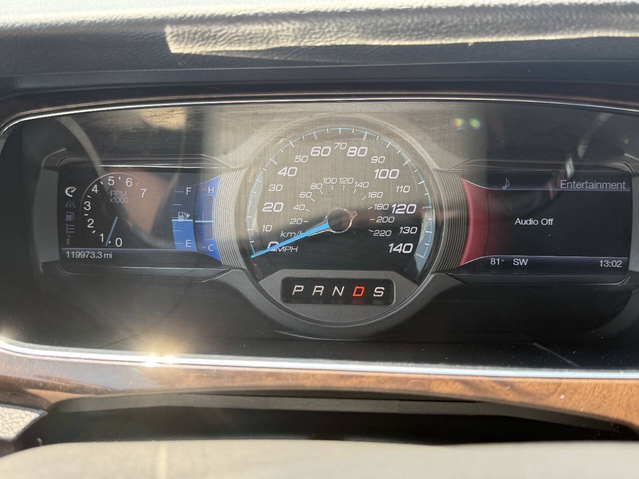 Used 2013 Ford Taurus Limited FWD image 17