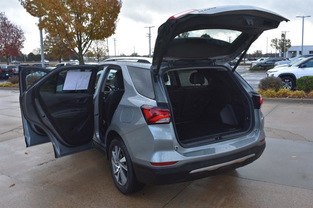 Used 2023 Chevrolet Equinox Premier w/ LPO, Floor Liner Package image 18