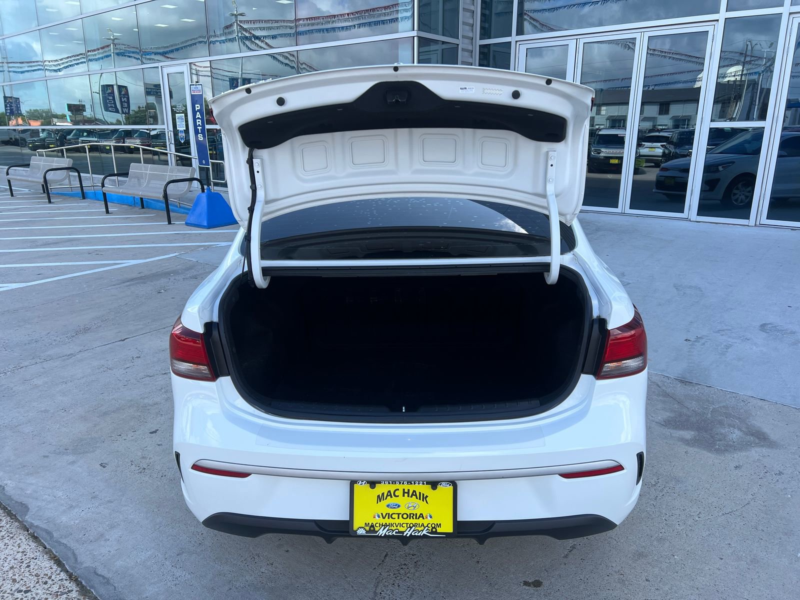 Used 2023 Kia Rio LX FWD image 12