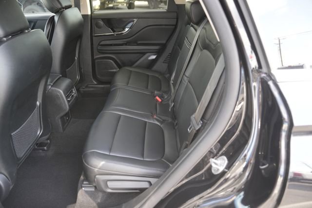 Used 2024 Lincoln Corsair FWD image 12