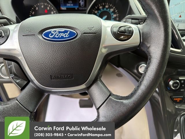 Used 2016 Ford Escape Titanium w/ Equipment Group 301A AWD/4WD image 15
