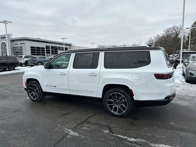 New 2025 Jeep Wagoneer L Series III w/ Quick Order Package 25C Super image 10