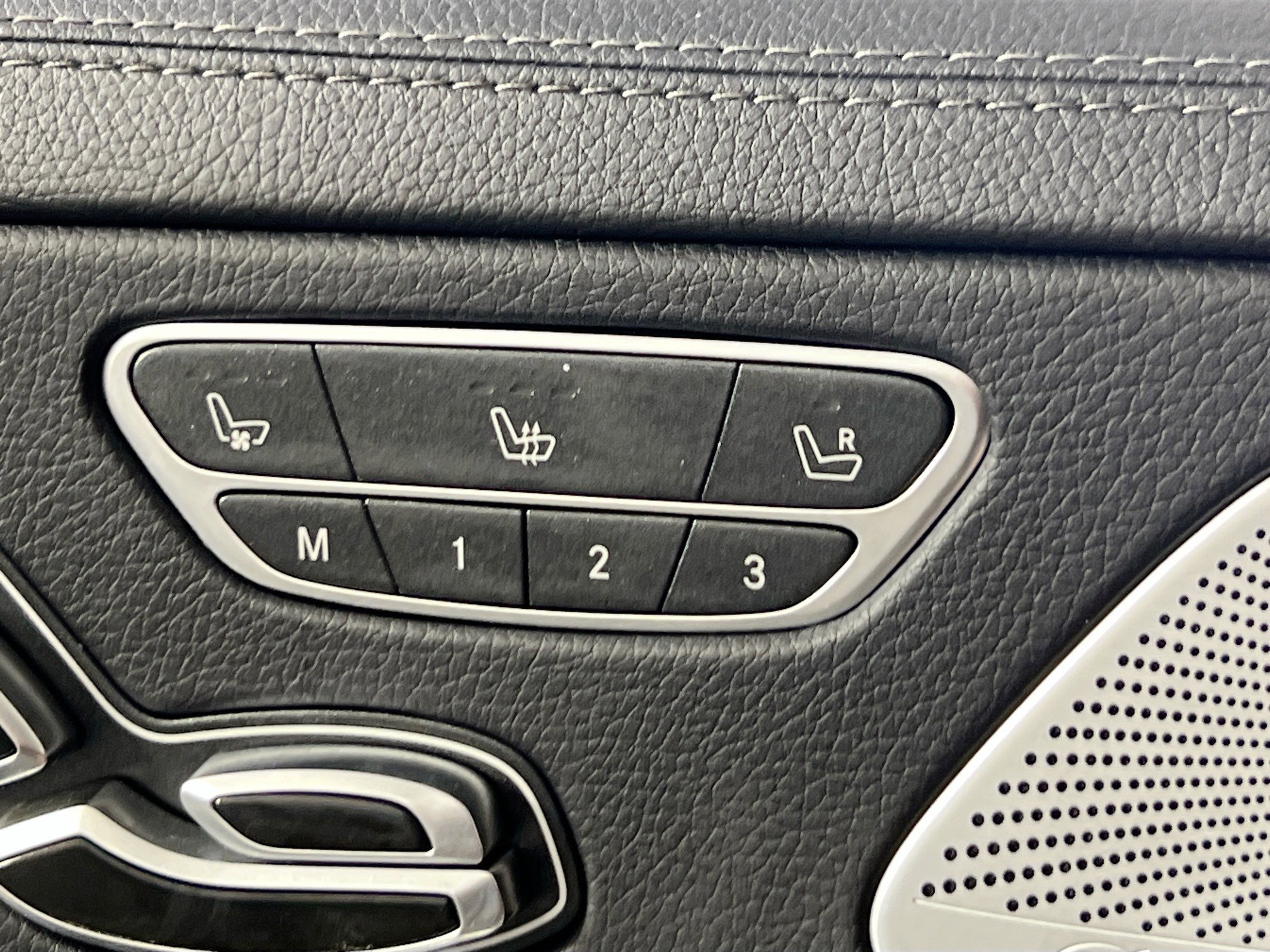 Used 2018 Mercedes-Benz S 560 S 560 image 21