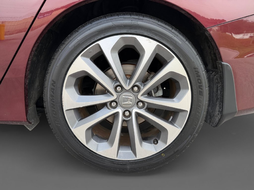 Used 2015 Honda Accord Sport image 11