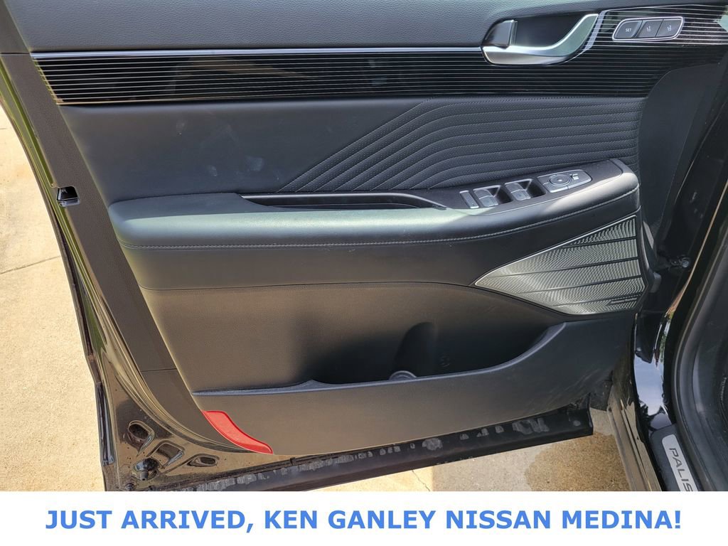 Used 2025 Hyundai Palisade Calligraphy AWD/4WD image 15