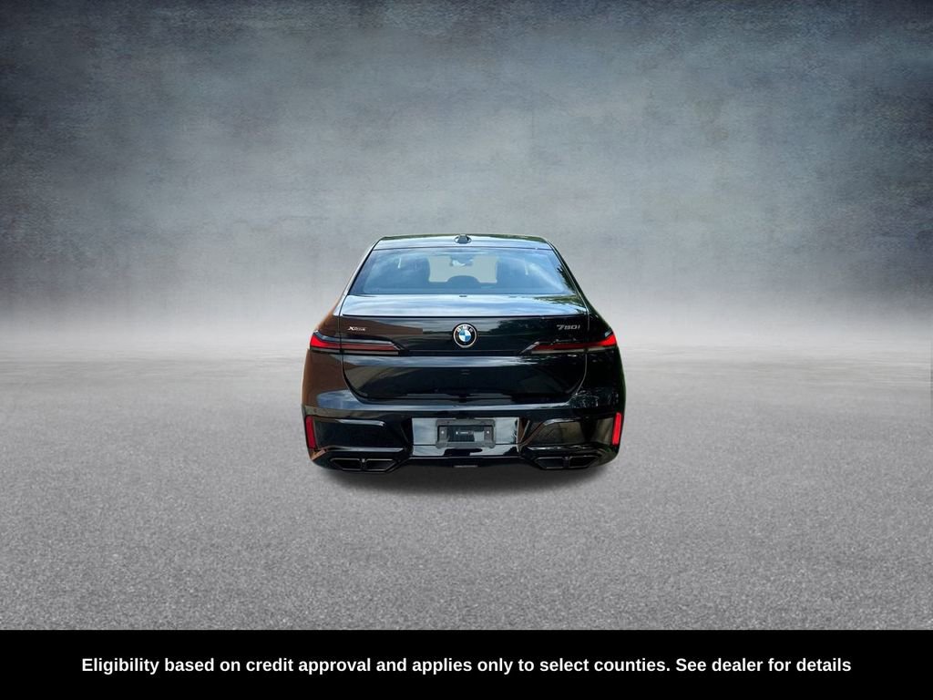 Used 2024 BMW 760i xDrive 760i xDrive w/ Executive Package image 9