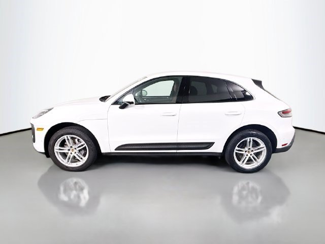 Used 2023 Porsche Macan AWD/4WD image 6