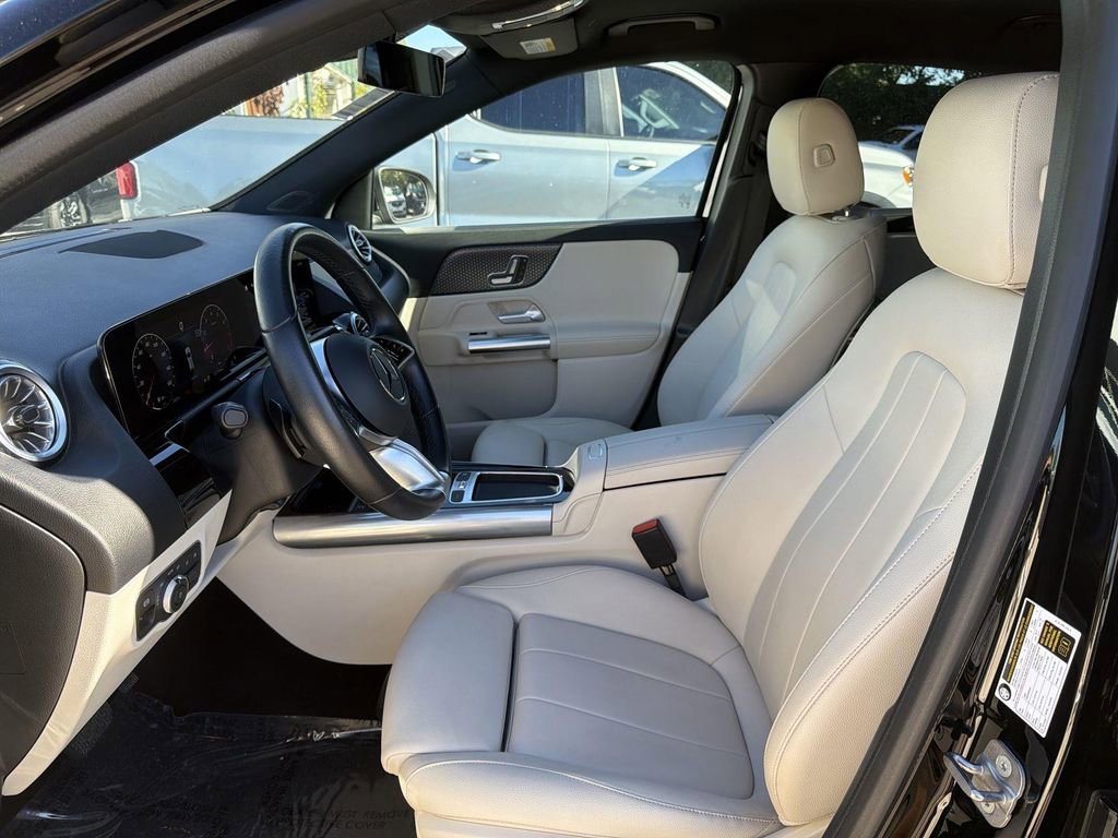 Used 2025 Mercedes-Benz GLA 250 image 20