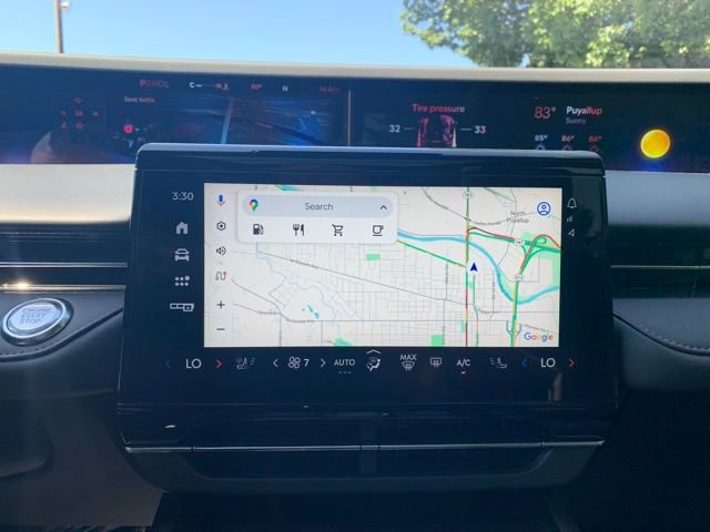 New 2025 Lincoln Nautilus Reserve image 21