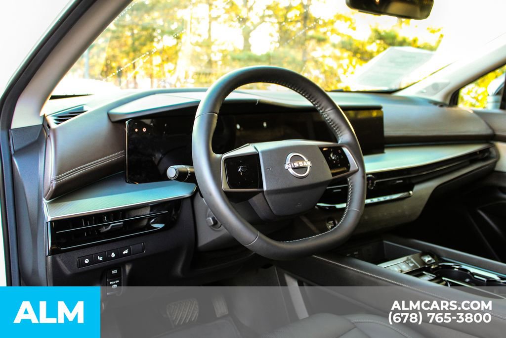 Used 2025 Nissan Murano Platinum w/ Cargo Package image 23