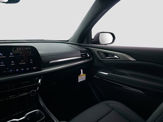 New 2026 Chevrolet Traverse LT w/ Midnight/Sport Edition FWD image 25
