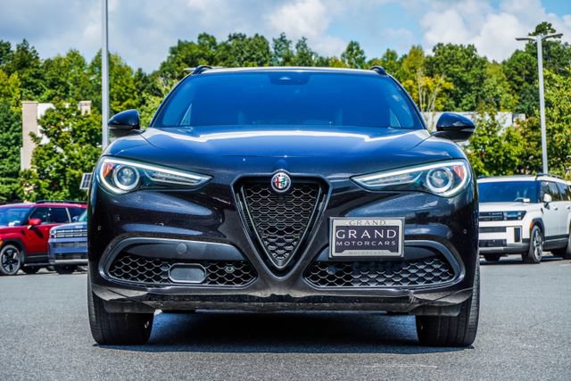 Used 2023 Alfa Romeo Stelvio Veloce AWD/4WD image 8