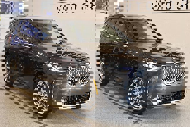 New 2025 BMW X3 xDrive30i w/ Convenience Package image 1