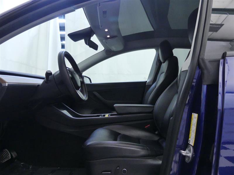 Used 2021 Tesla Model Y Long Range image 22