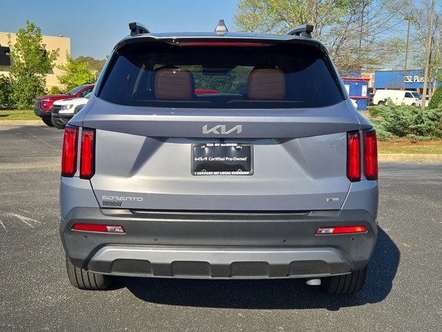 Used 2023 Kia Sorento SX Prestige image 7