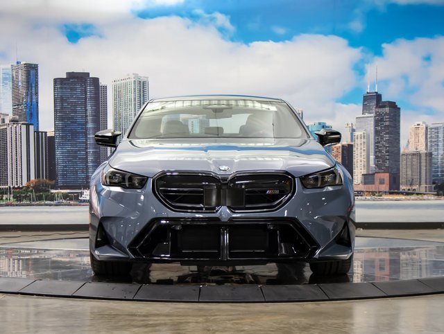 New 2026 BMW M5 w/ Executive Package image 3