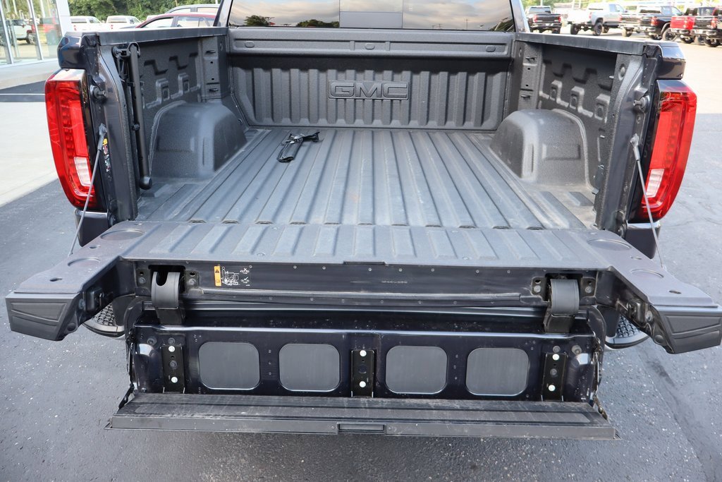 Used 2023 GMC Sierra 1500 SLT w/ SLT Premium Package image 37