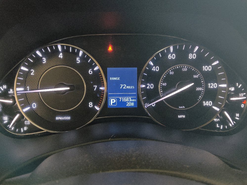 Used 2018 Nissan Armada Platinum w/ Interior Lighting Package RWD image 23