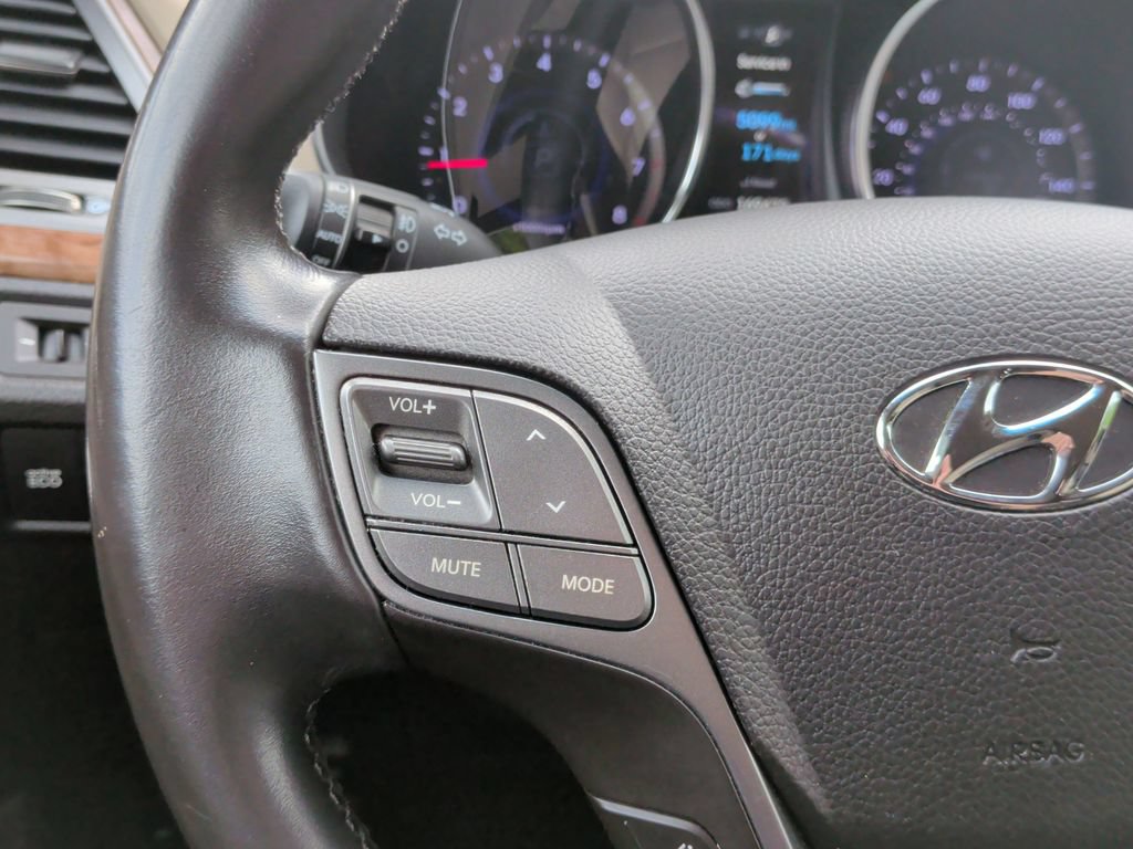 Used 2013 Hyundai Santa Fe Sport 2.0T FWD image 12