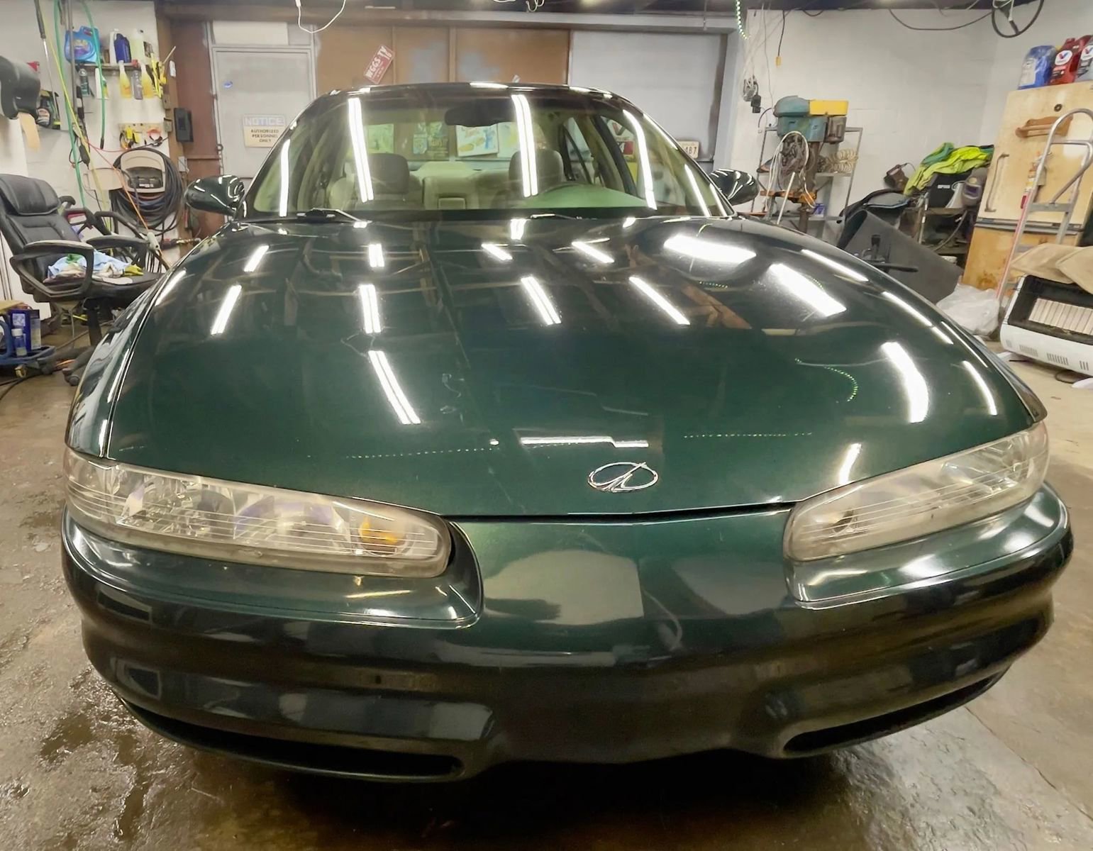 Used 1999 Oldsmobile Intrigue GL image 31