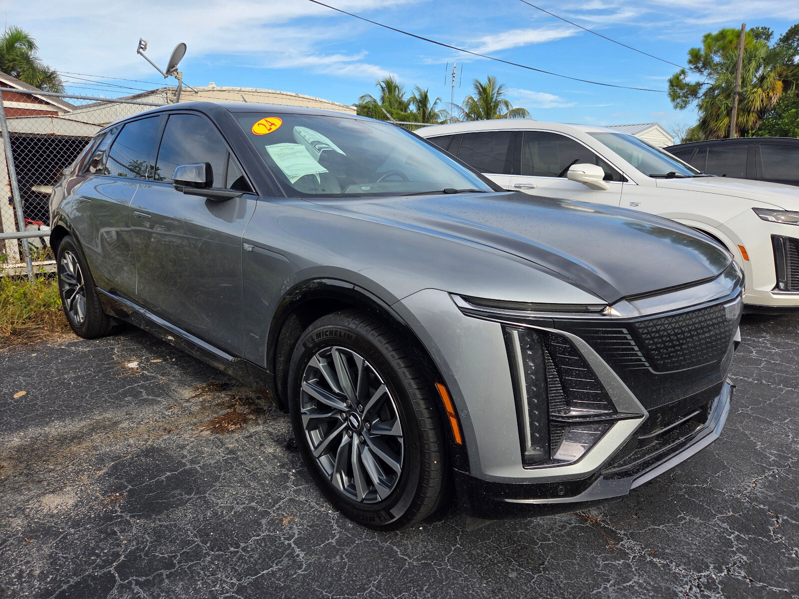 Used 2024 Cadillac Lyriq Sport RWD image 3