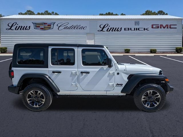Used 2025 Jeep Wrangler Unlimited Sport AWD/4WD image 3