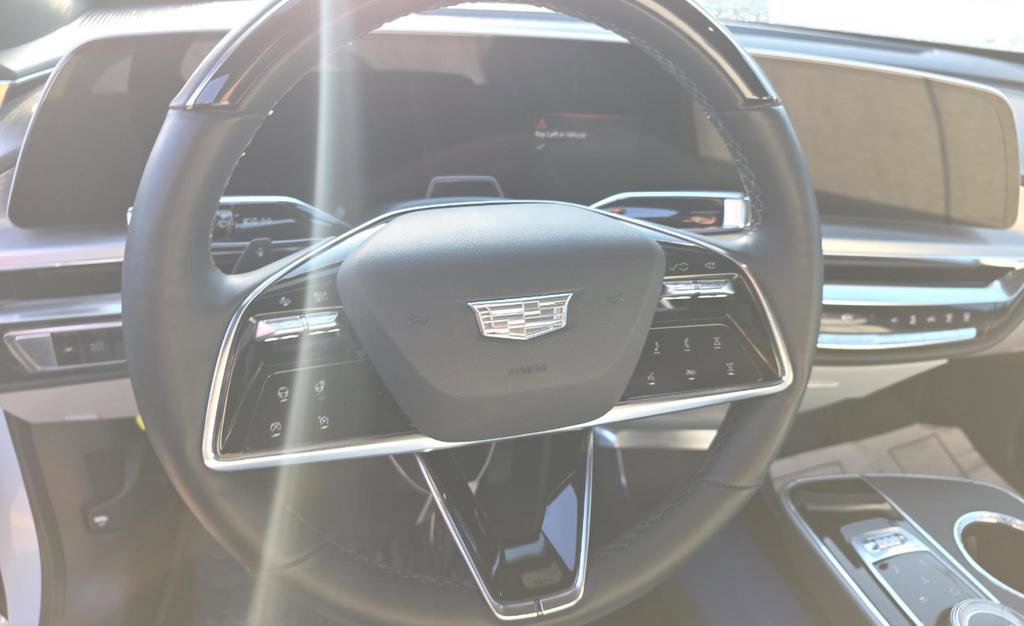 Used 2024 Cadillac Lyriq Sport w/ LPO, Floor Liner Package AWD/4WD image 9