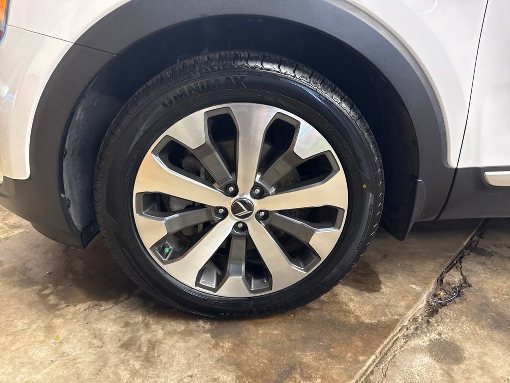 Used 2021 Kia Telluride S image 28