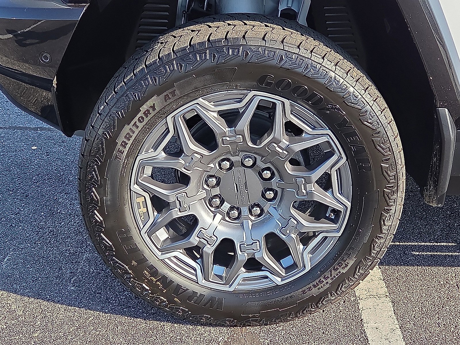 New 2026 GMC Hummer EV SUV image 7