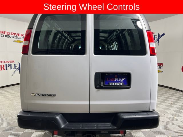 Used 2022 Chevrolet Express 2500 Extended w/ Driver Convenience Package RWD image 7