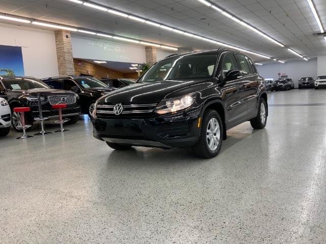 Used 2016 Volkswagen Tiguan S FWD image 40