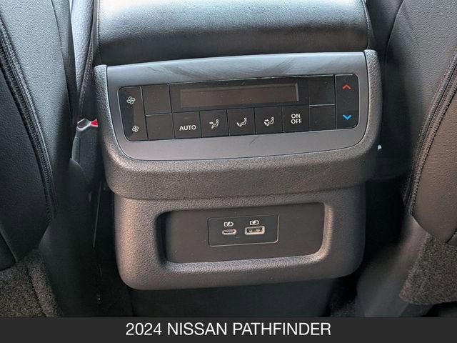 Used 2024 Nissan Pathfinder Rock Creek AWD/4WD image 17